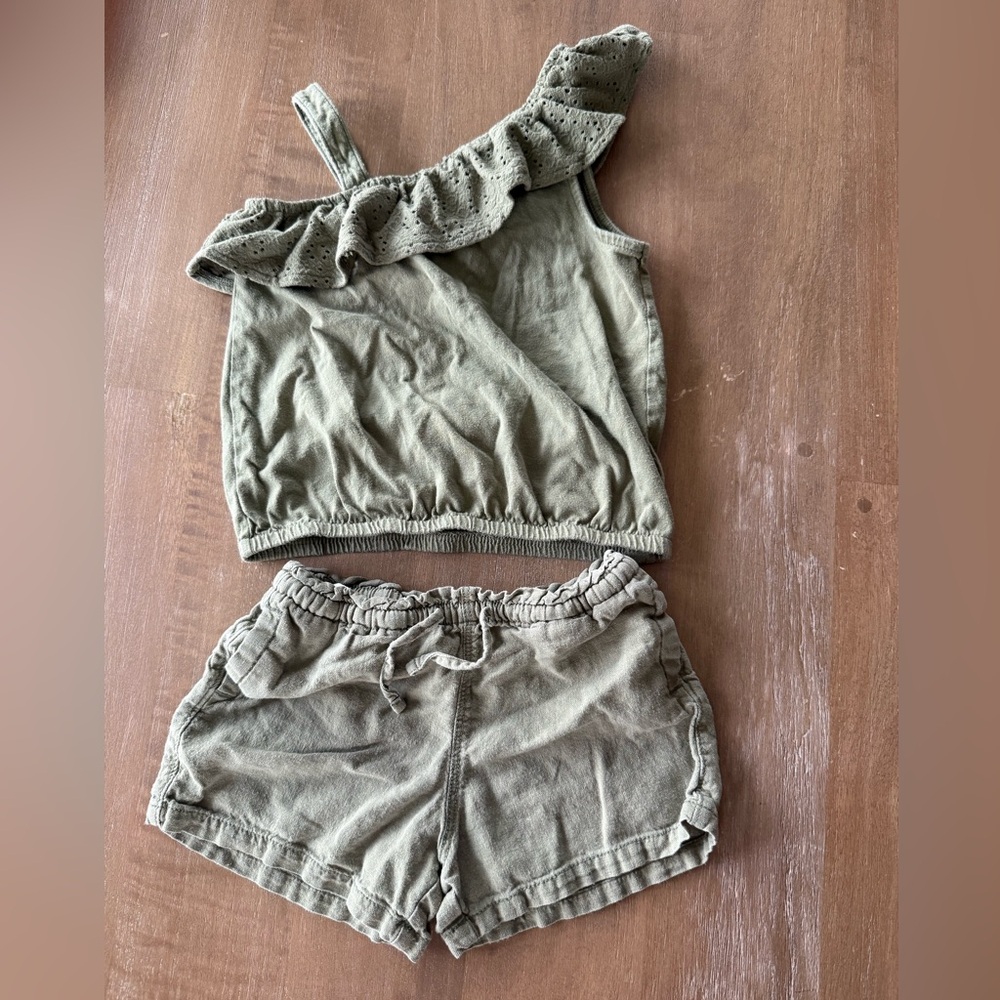 Old Navy Matching Set in Forest Green One Shoulder Eyelet Trim Top Size 3T